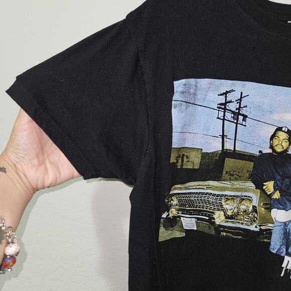 medium, black relax fit ice cube t-shirt, rap icon, cd cover, Graphic tee, 100% - Picture 4 of 5